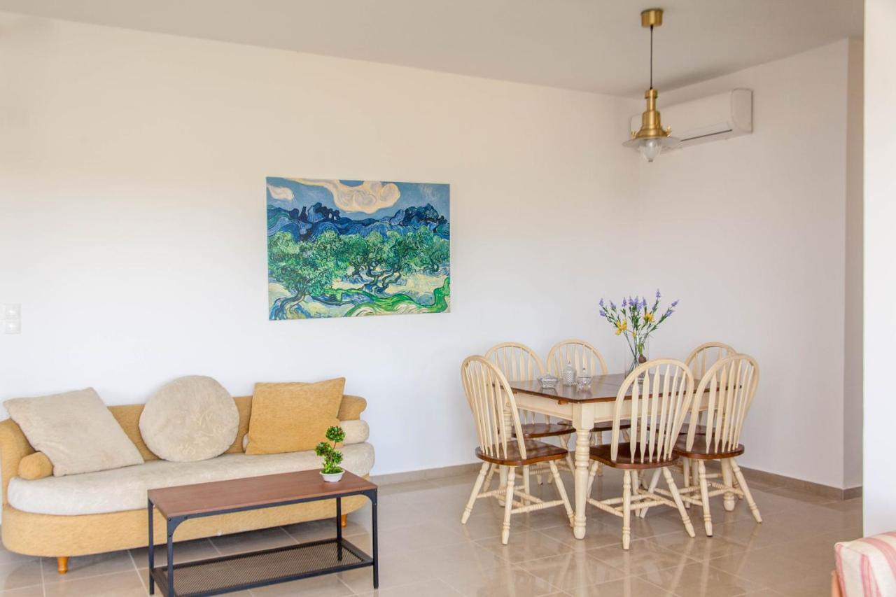Hillside Seaview Apartment Stalos Exterior photo