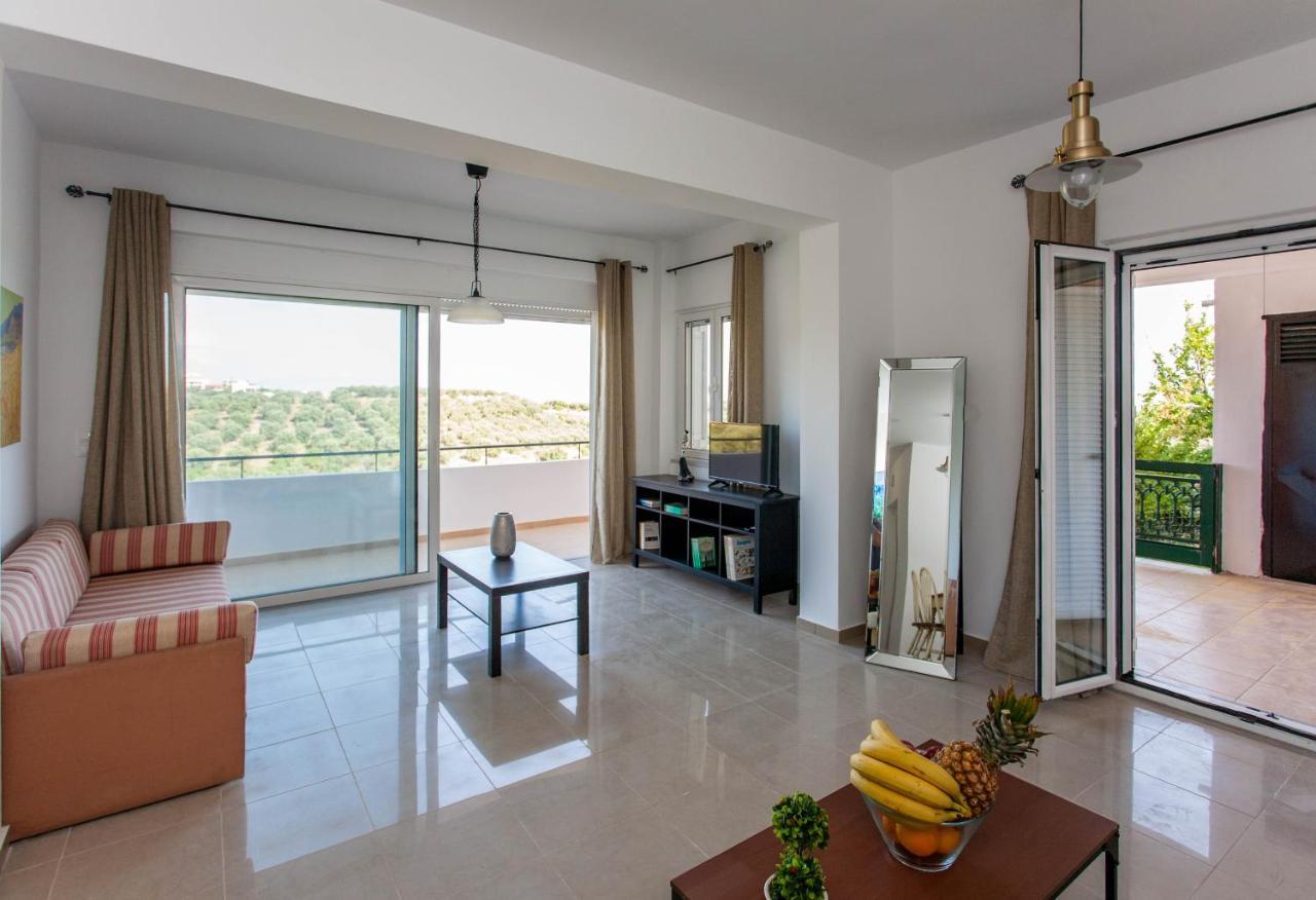 Hillside Seaview Apartment Stalos Exterior photo